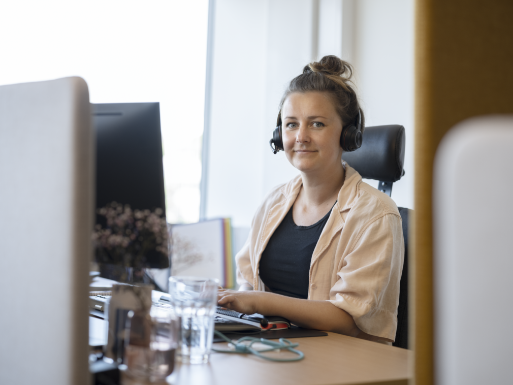 Sykepleier på telefon